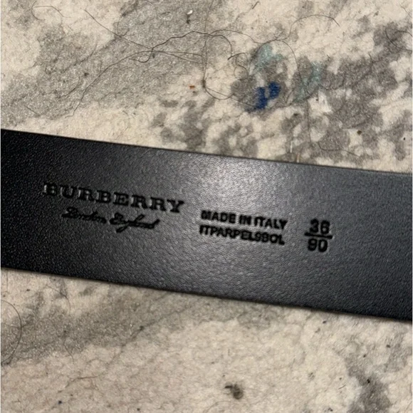 Burberry Belt (Plaid) Sliver buckle BRAND NEW (Great Condition)